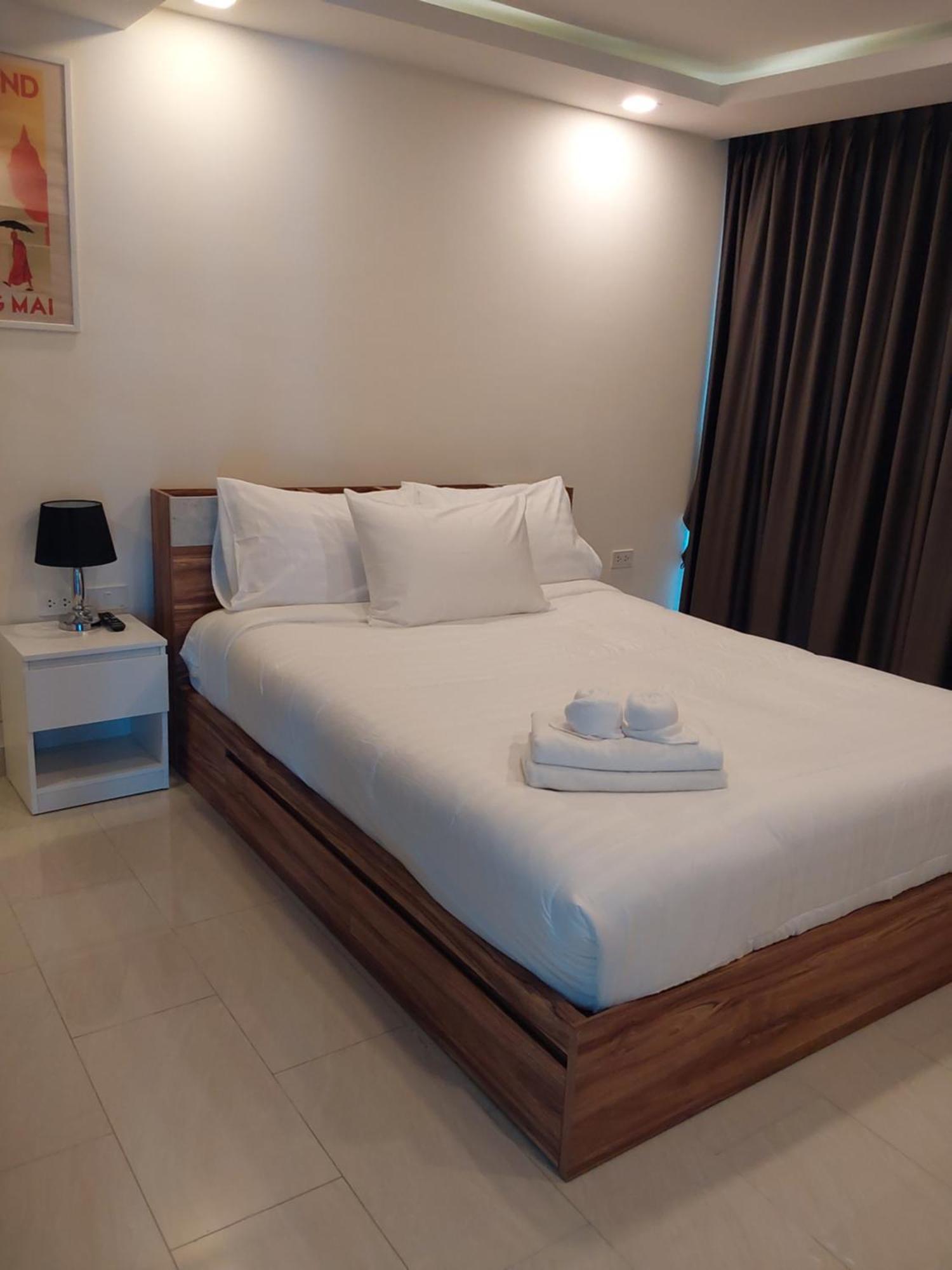Apartemen Grand Avenue, 2 Bed-/ 2 Bathroom, 70 Sqm, Pool View Pattaya